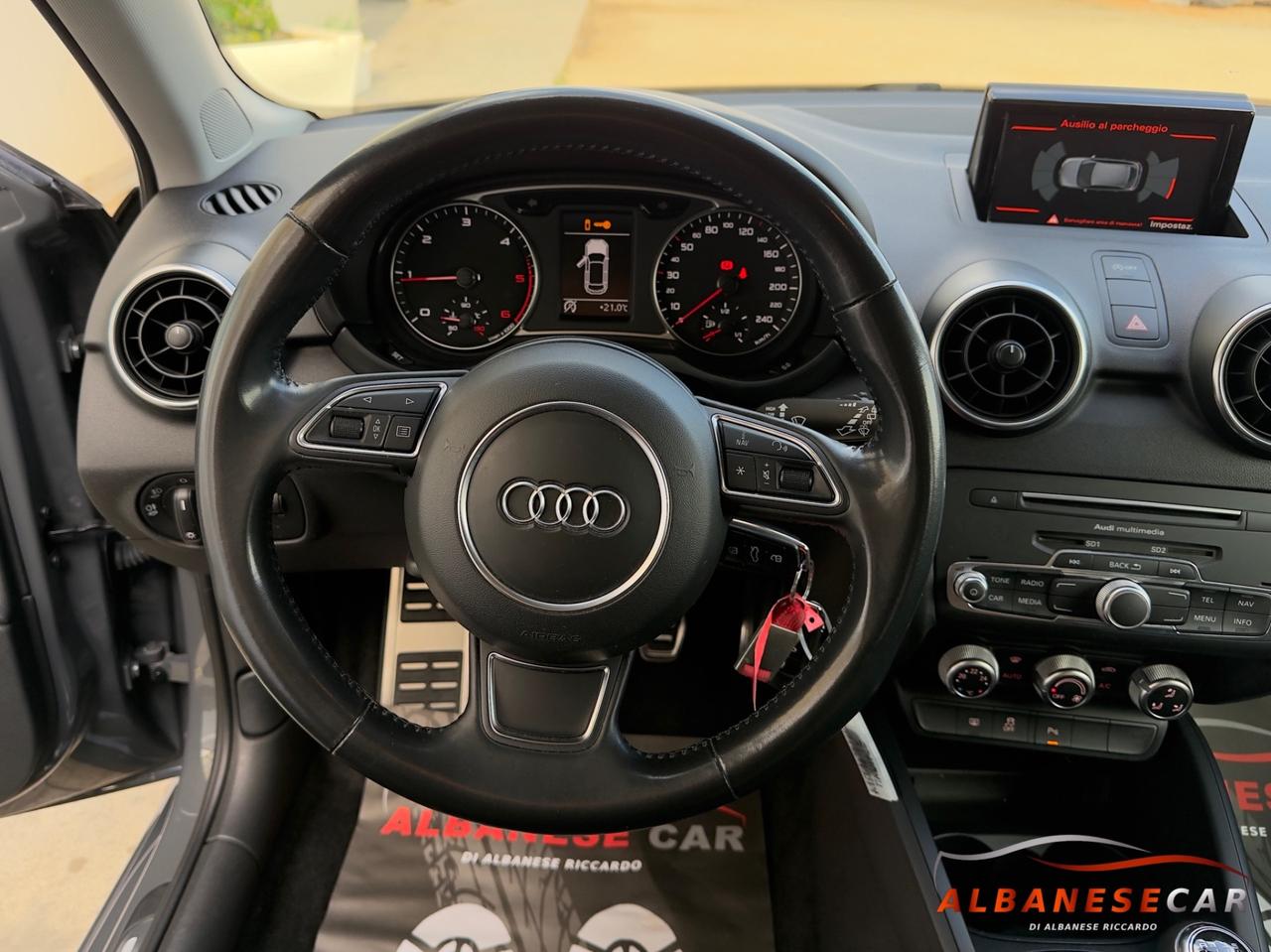 Audi A1 BPB 1.4 TDI S line (90 cv)