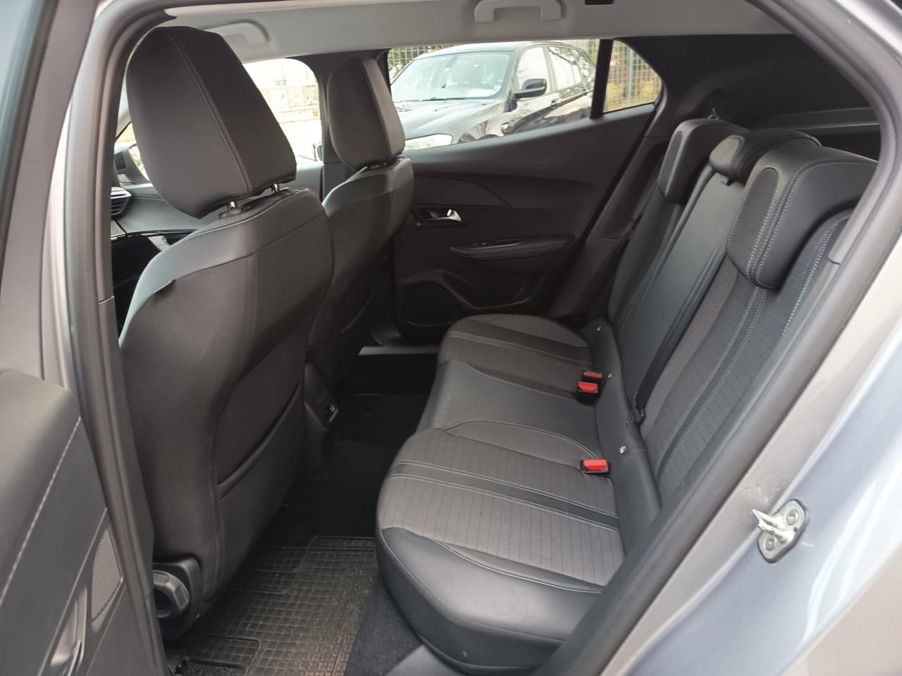 Peugeot 2008 PureTech 100 S&S Allure