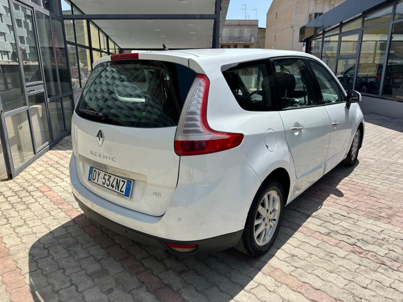 Renault Gran Scénic 1.9 dCi 130CV Dynamique