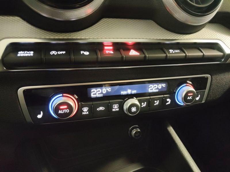 Audi Q2 Q2 35 1.5 tfsi Identity Black s-tronic