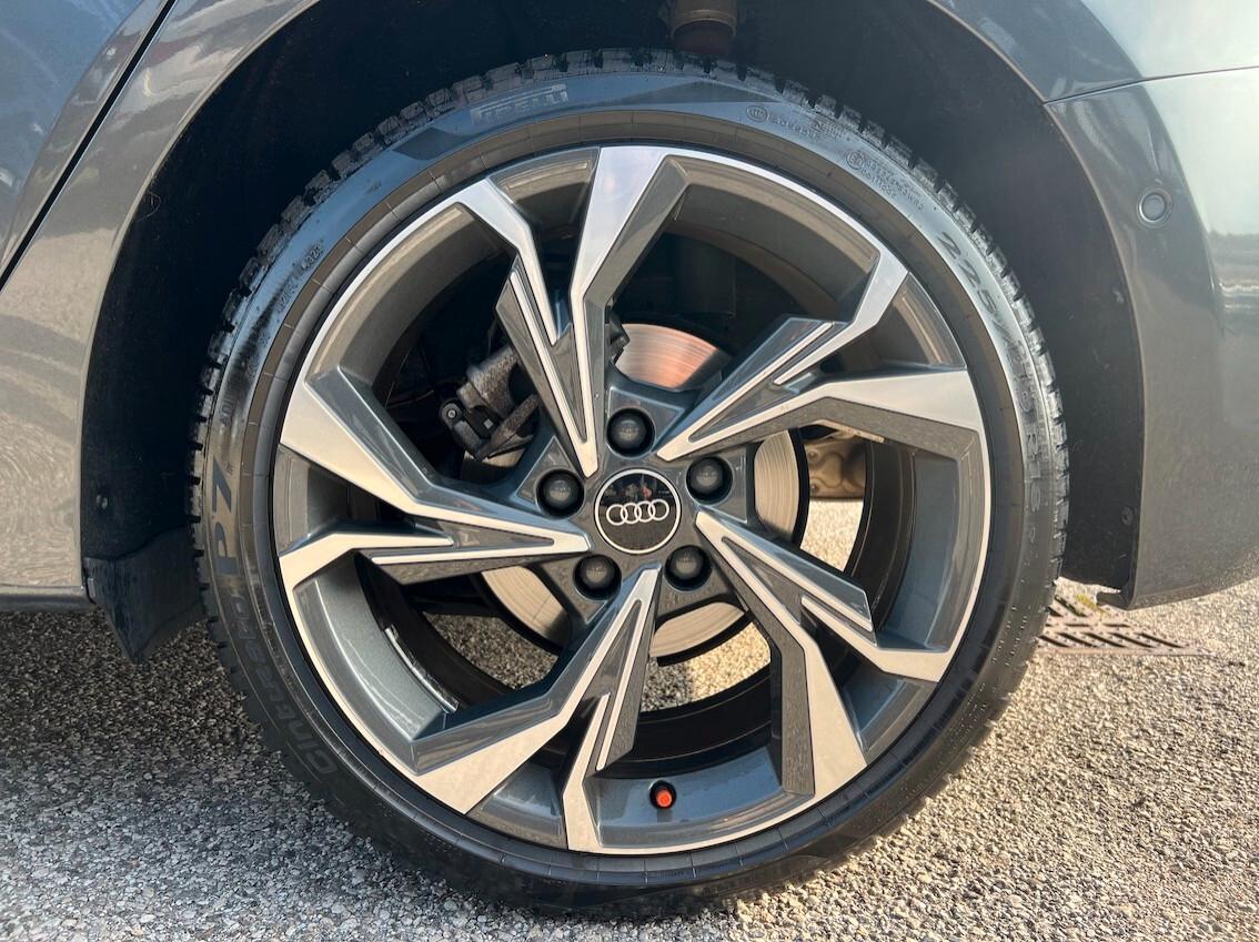 Audi A3 Sportback 30 2.0 tdi S line edition s-tronic