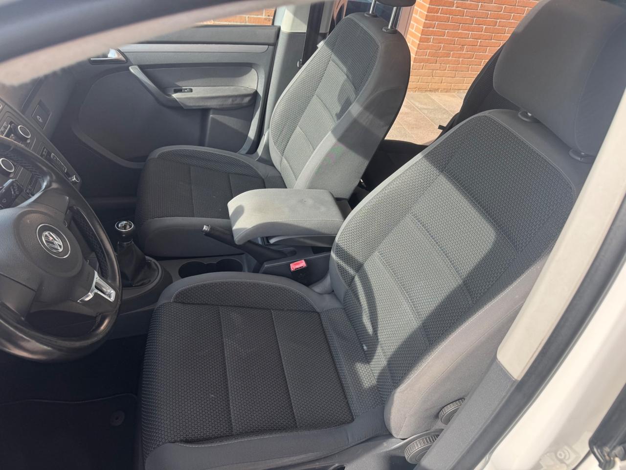 Volkswagen Touran Business 1.4 Highline EcoFuel