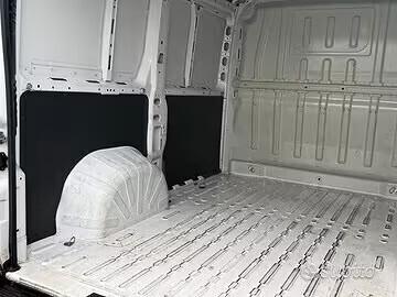 Fiat Ducato Peugeot Boxer 330 2.2 Diesel 140 cv L1