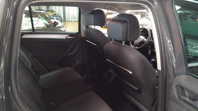 VOLKSWAGEN Tiguan 2.0 TDI SCR 4MOTION Business APP CONNECT