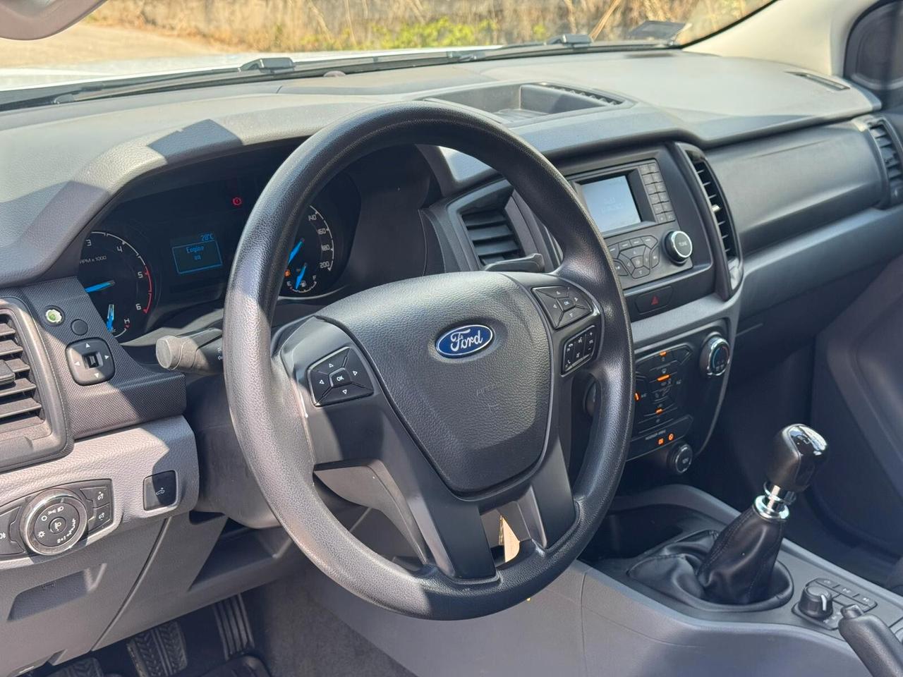 Ford Ranger FORD RANGER 2.2TDCI XL DOUBLE CAB **HARD TOP**