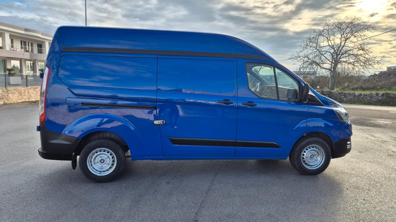 Ford Transit Custom 300 2.0 EcoBlue Hybrid 170 PC Furg. Titanium