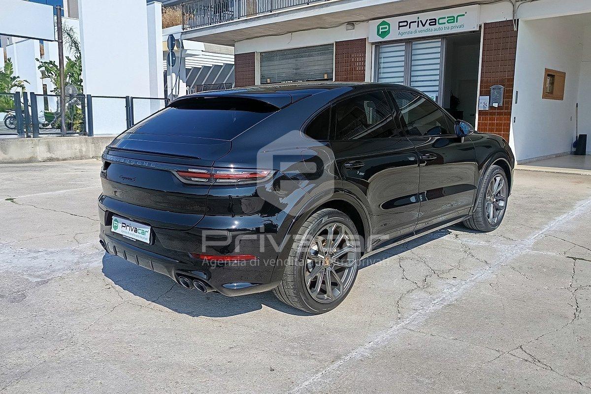 PORSCHE Cayenne Coupé 3.0 V6