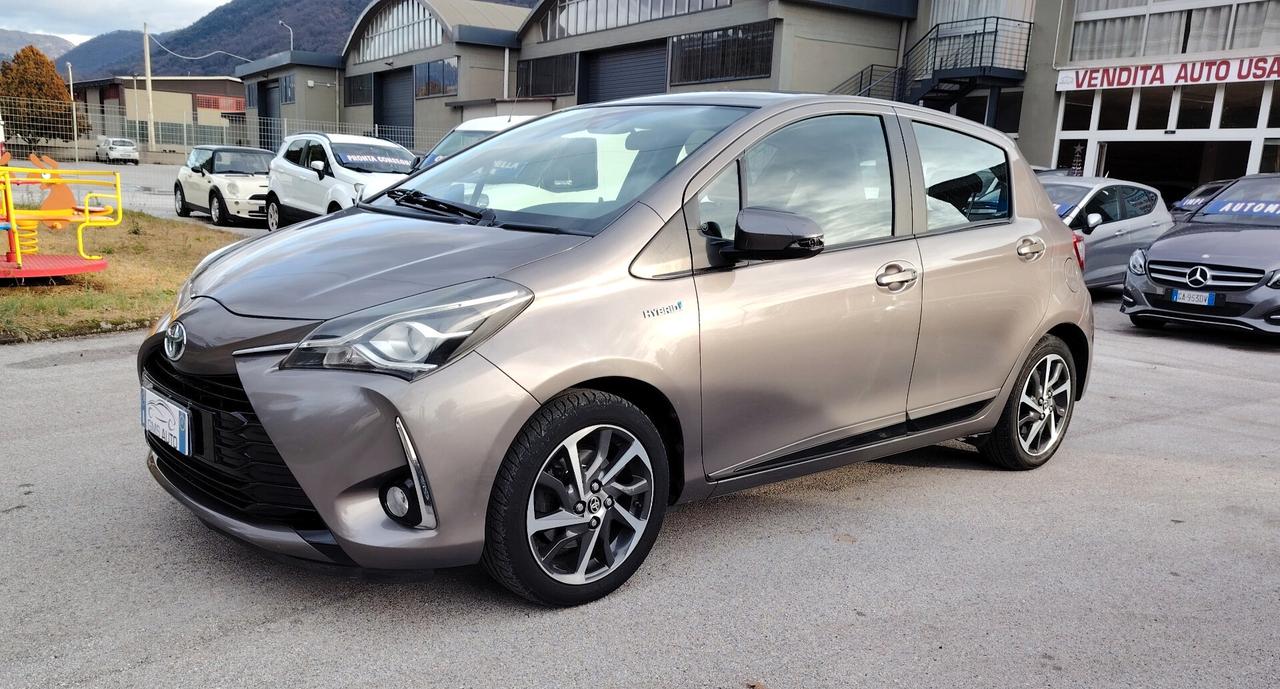 Toyota Yaris 1.5 Hybrid 5 porte Business