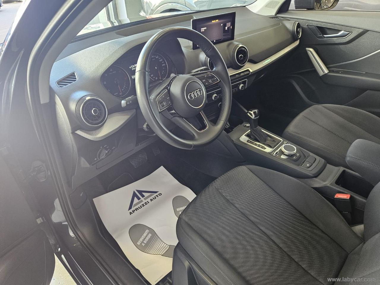 AUDI Q2 30 TDI S tronic Business