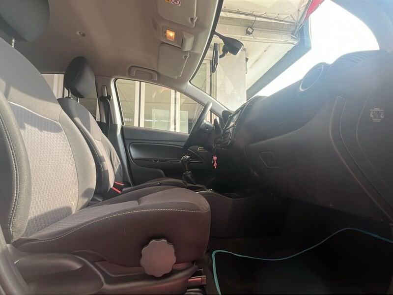 Mitsubishi Space Star 1.0 Invite