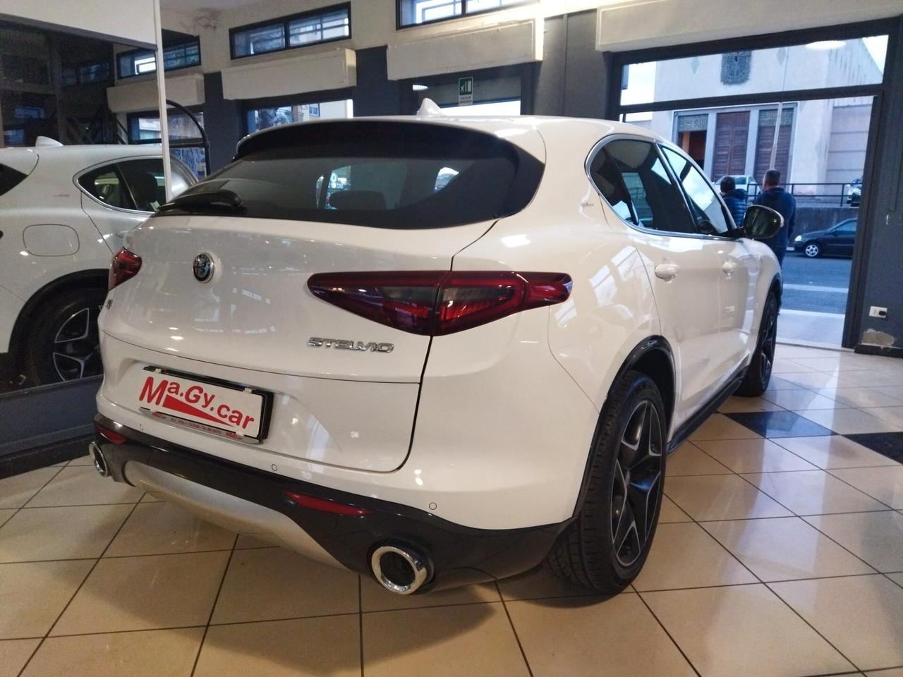 Alfa Romeo Stelvio 2.2 Td 210 cv AT8 Q4 Ti MY21