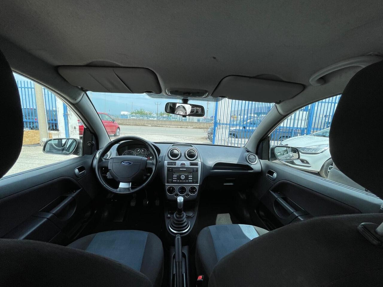 Ford Fiesta 1.2 16V 5p. Titanium “NUOVISSIMA”