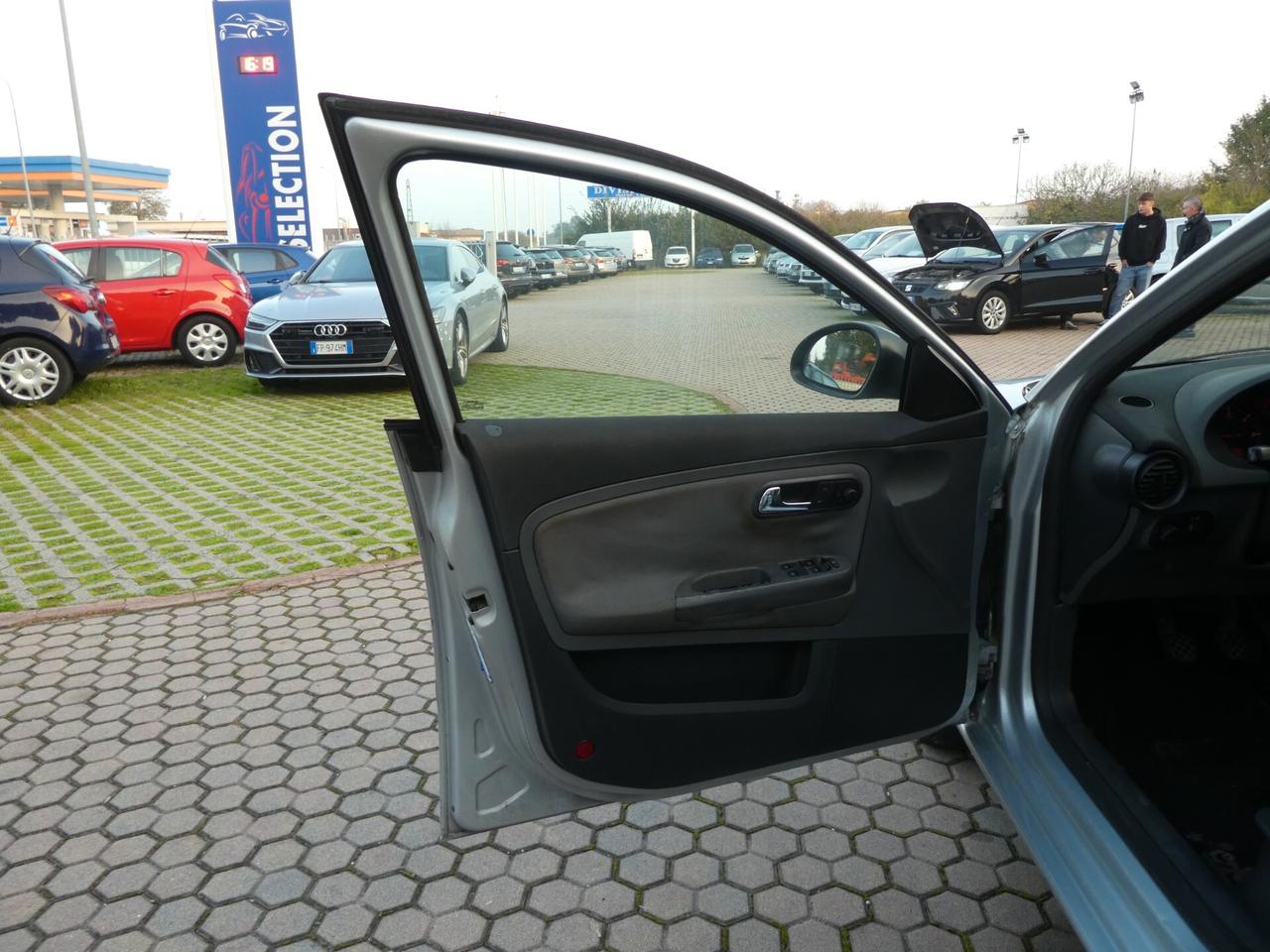 Seat Ibiza 1.4 TDI 5 porte OK NEOPATENTATI