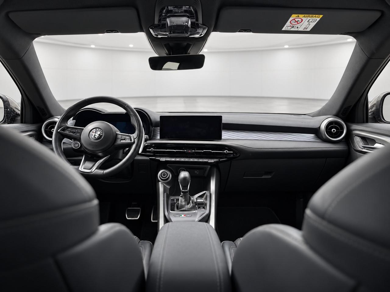 ALFA ROMEO Tonale - Tonale 1.5 hybrid Veloce 160cv tct7