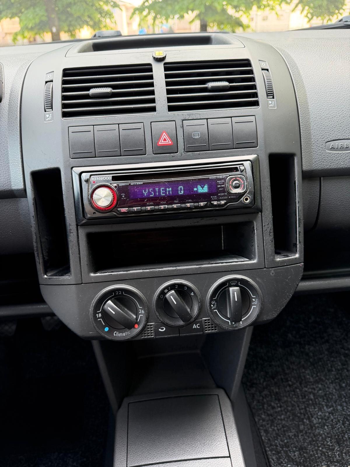 Volkswagen Polo 1.2/60CV 5p. Trendline