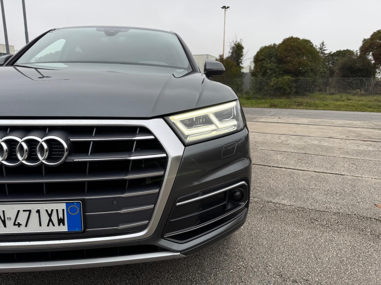 AUDI Q5 2.0 Quattro S-LINE-Virtual Luci Ambient 19