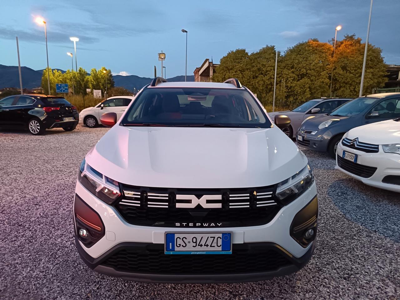 Dacia Sandero Stepway 1.0 TCe ECO-G Extreme Up