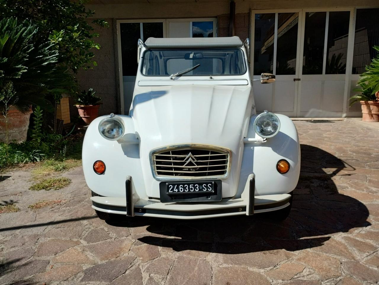 Citroen 2CV 6 Special