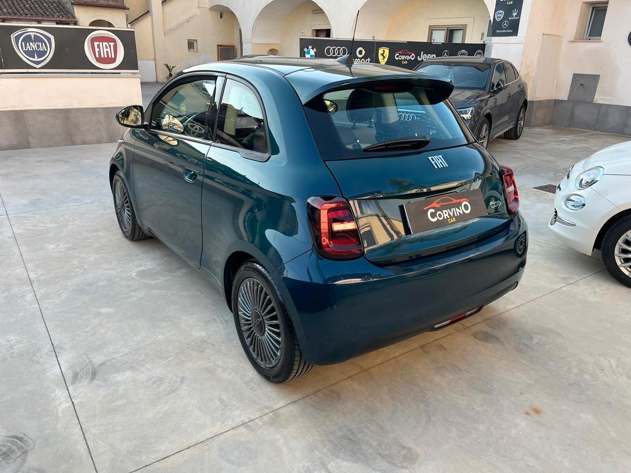 Fiat 500e Berlina 42 kWh