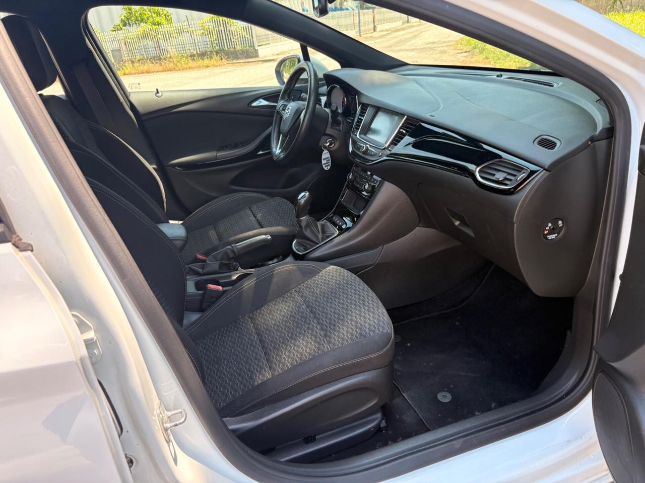Opel Astra 1.6 CDTi 110CV Start&Stop Sports Tourer Business