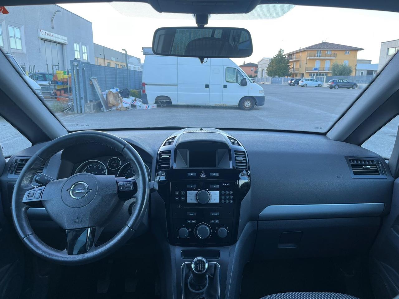 Opel Zafira 1.6 16V ecoM Turbo One. 7 posti