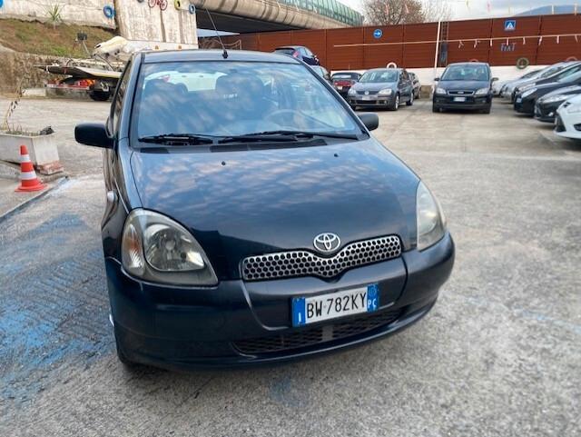 Toyota Yaris 1.0i 16V cat 3 porte