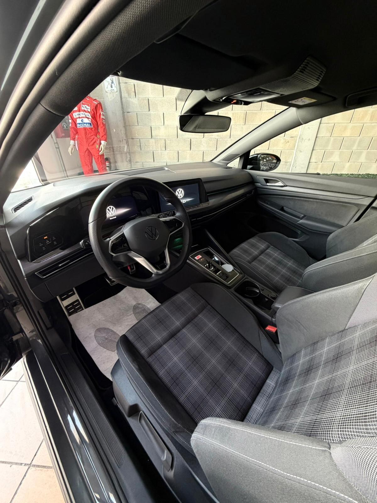 Volkswagen Golf 2.0 GTD - DSG GARANZIA