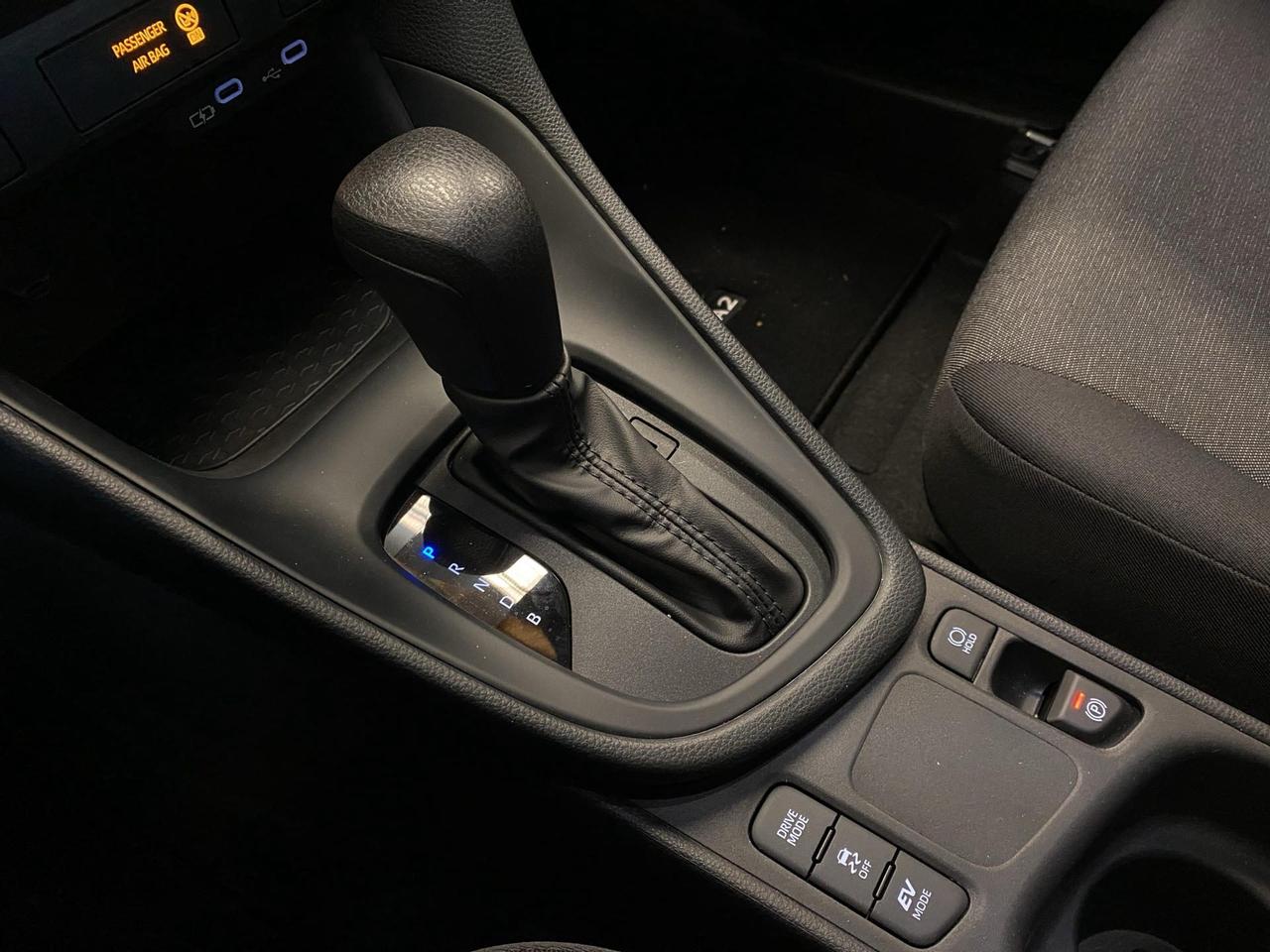 Mazda 2 1.5 vvt full hybrid electric Prime Line