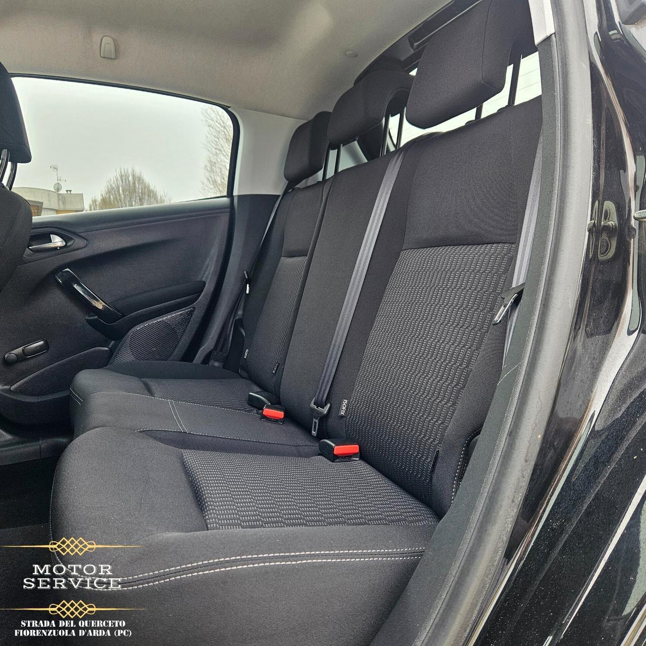 Peugeot 208 NEOPATENTATI PREZZO FINALE REALE