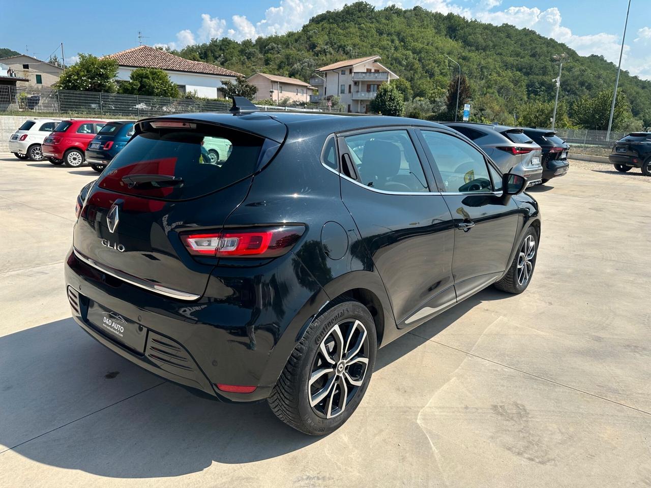 Renault Clio TCe 12V 90 CV GPL 5 porte Moschino Zen