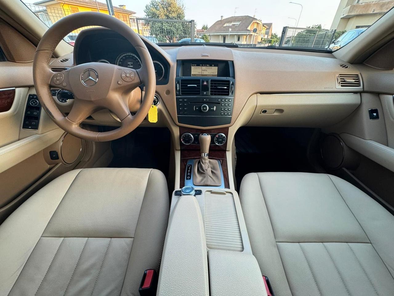 Mercedes C 220
