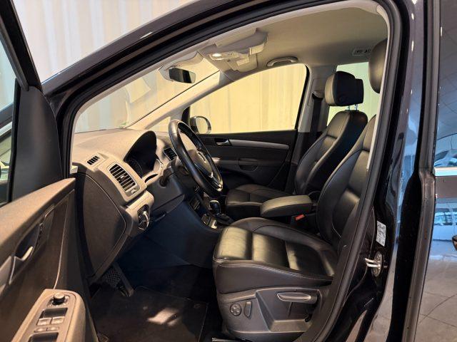 VOLKSWAGEN Sharan 2.0 TDI DSG 4MOTION Executive PELLE 7P GANCIO
