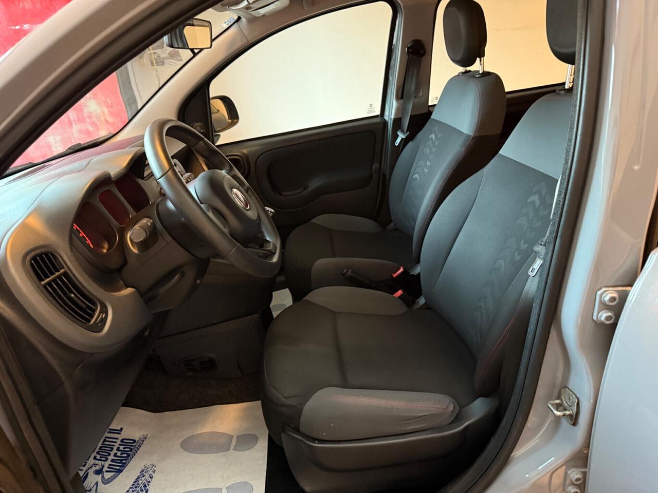 FIAT PANDA 1.2 69 CV NEOPATENTATI