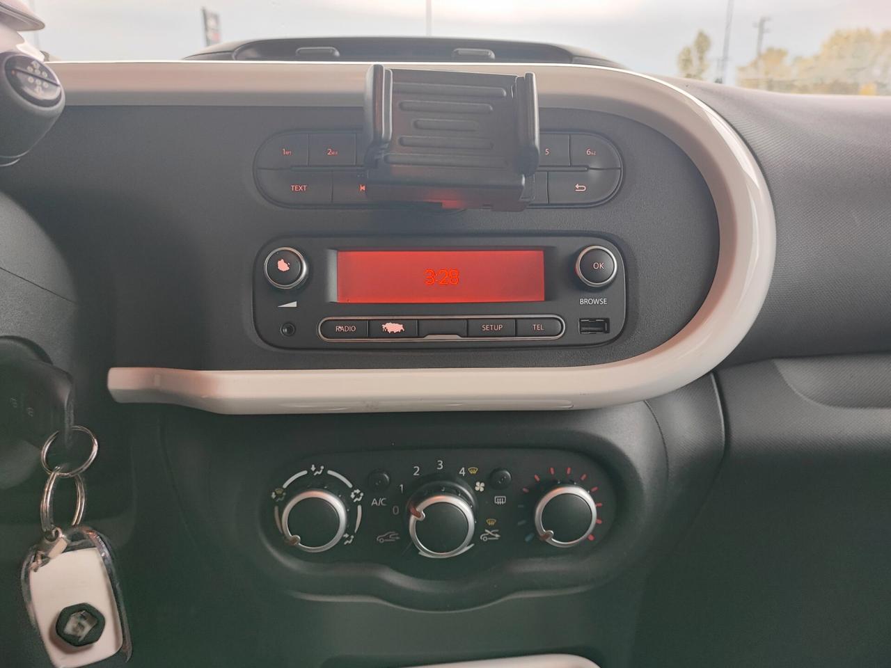 Renault Twingo SCe Stop&Start Lovely2