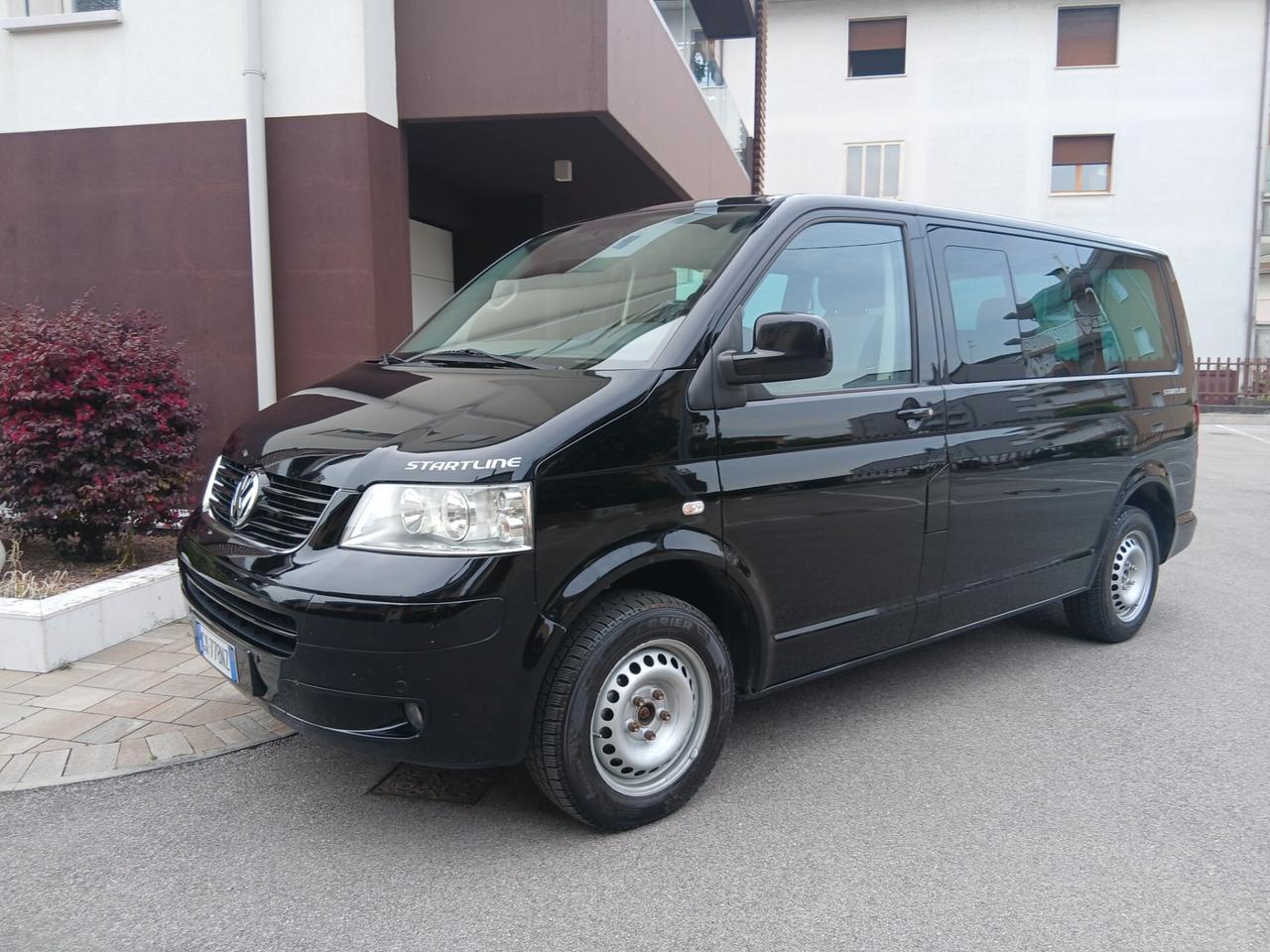 Volkswagen Multivan 2.5 TDI/130CV Startline + Gancio Traino