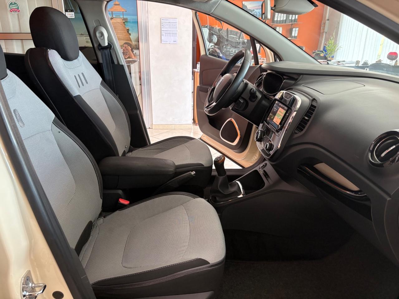 Renault Captur 0.9 TCe 12V 90 CV Start&Stop Energy R-Link