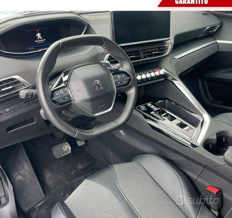 PEUGEOT 3008 BLUE HDI 130 S&S EAT8 ALLURE PACH