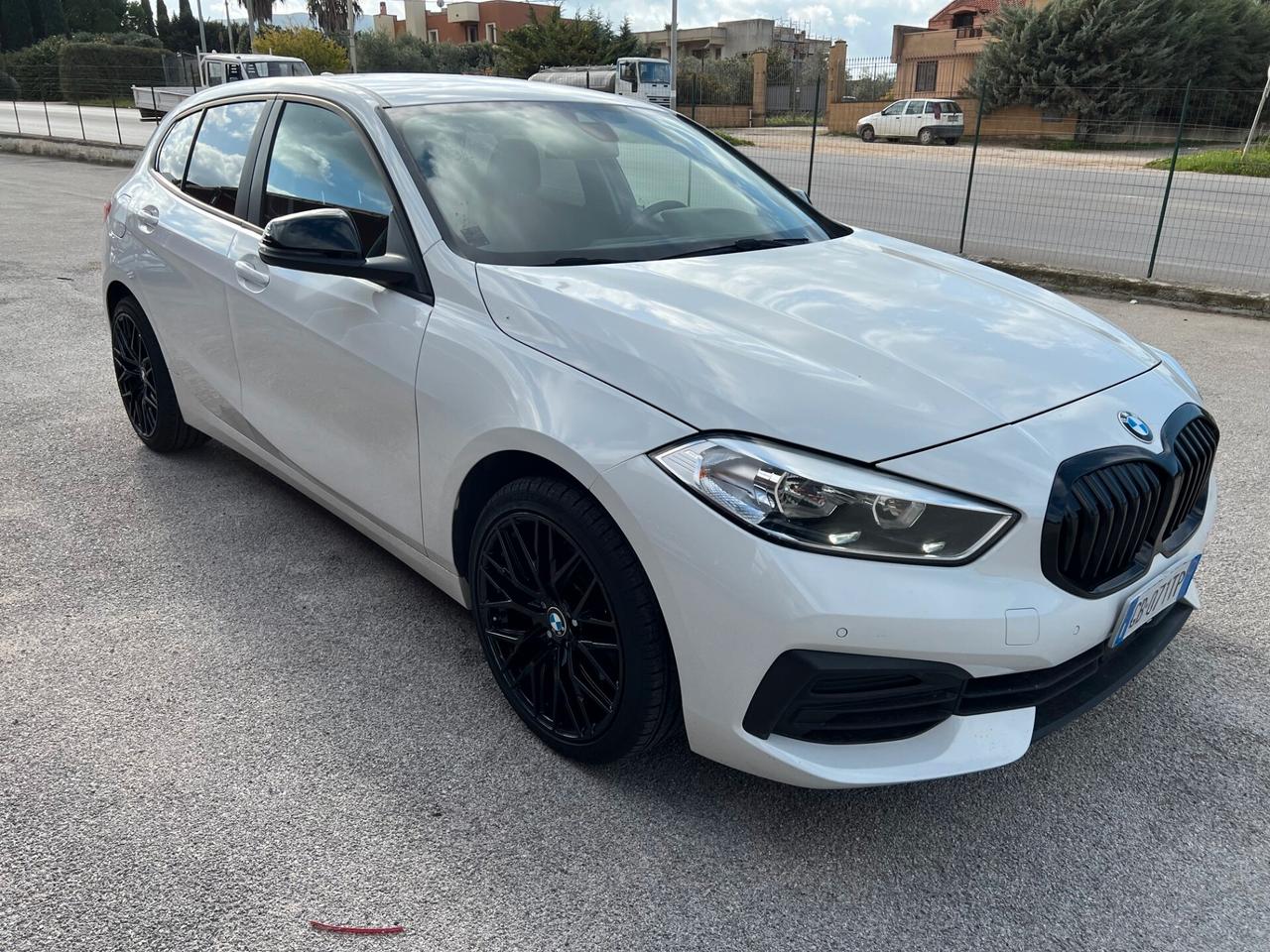 Bmw 118d 150cv Advantage 2020