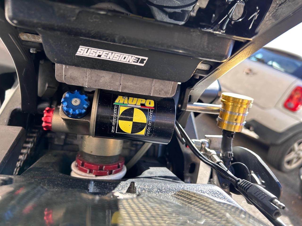 Suzuki GSX R 1000 k5