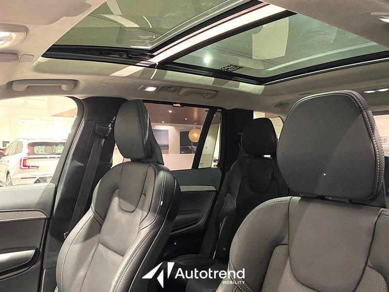 Volvo XC90 B5 250+14 CV AWD Automatica Mild Hybrid Benzina 7 posti Ultra Bright