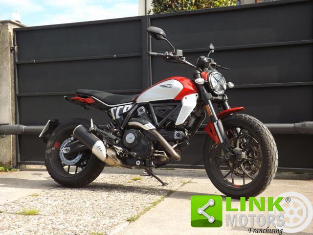 DUCATI Scrambler 800 ICON in ordine di meccanica e carrozzeria