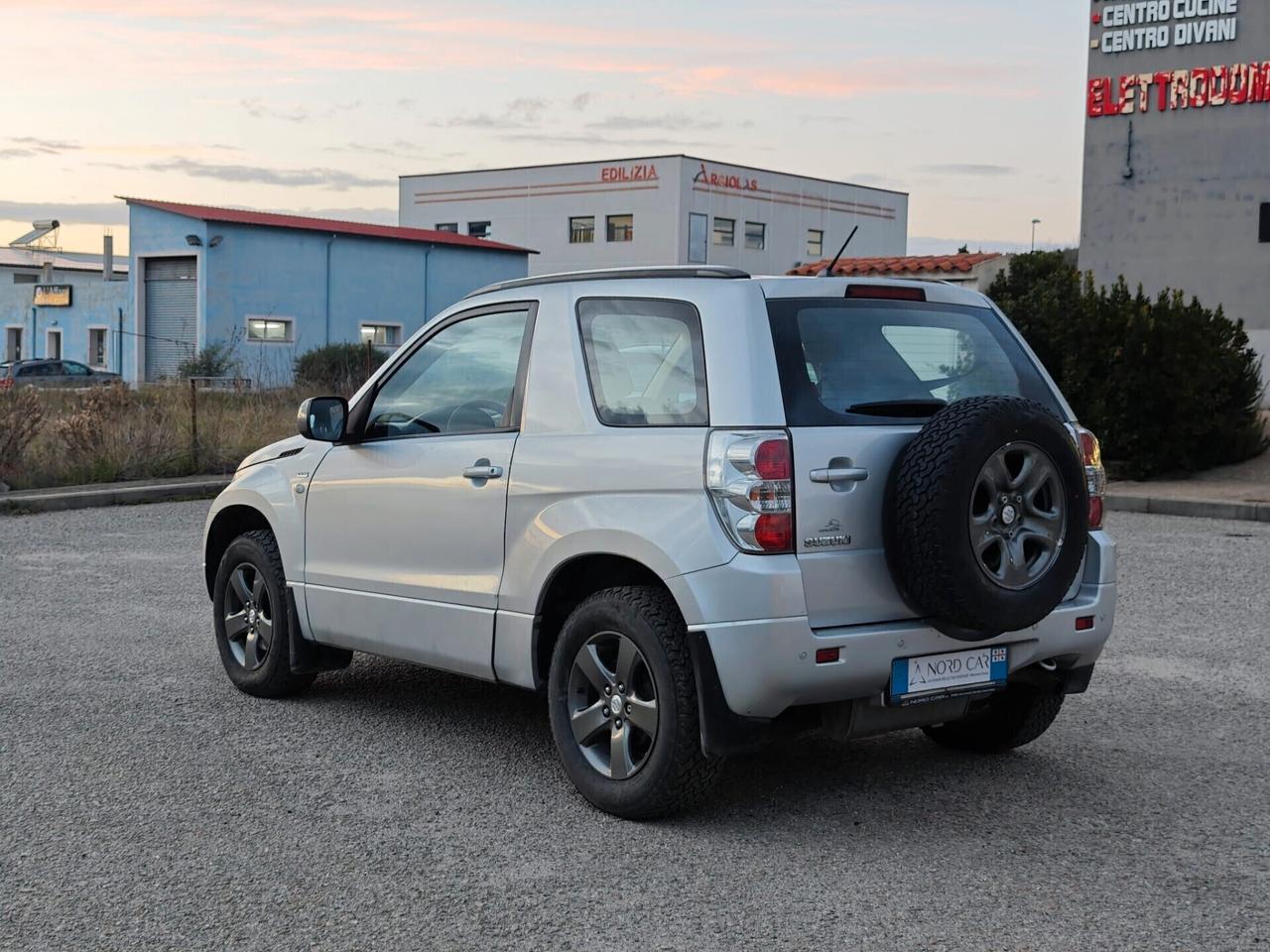 Suzuki Grand Vitara MOTORE NUOVO KM0 1.9 DDiS 3 porte