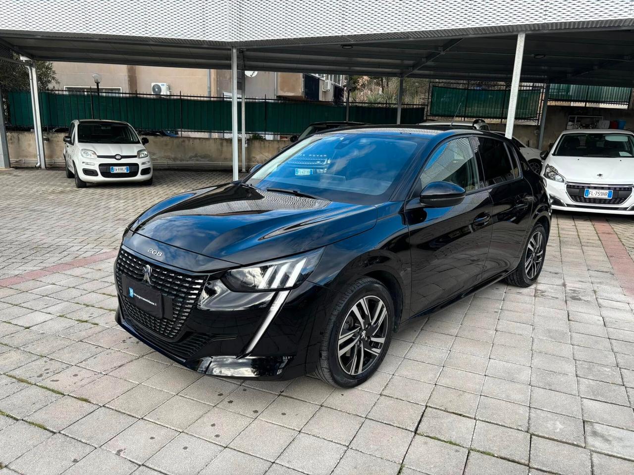 PEUGEOT 208 - 2019