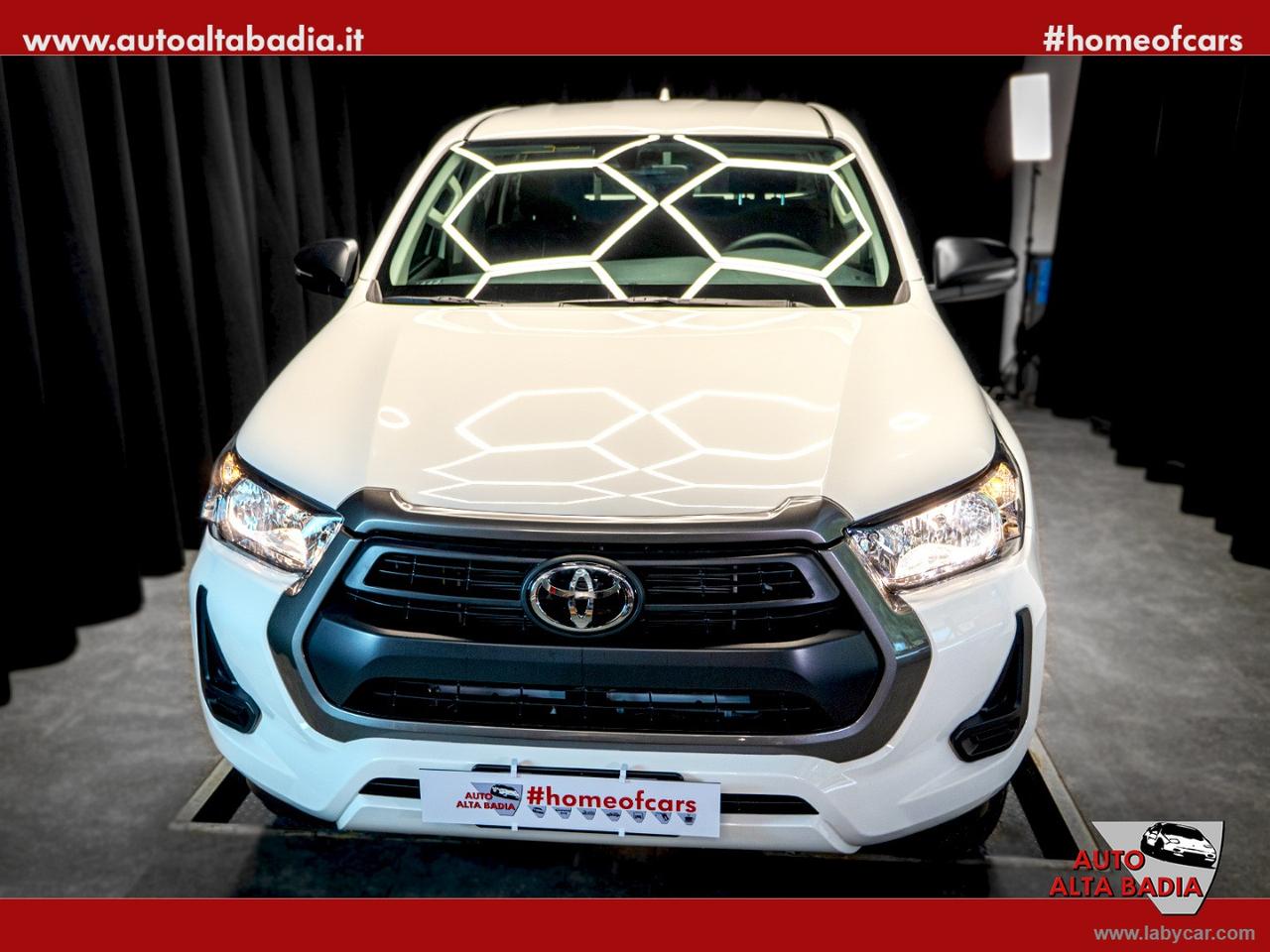 TOYOTA Hilux 2.8 D-4D 4WD 4p. DoubleCab Comfort | 204CV