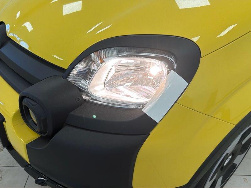 FIAT Pandina 1.0 65cv Hybrid Cross