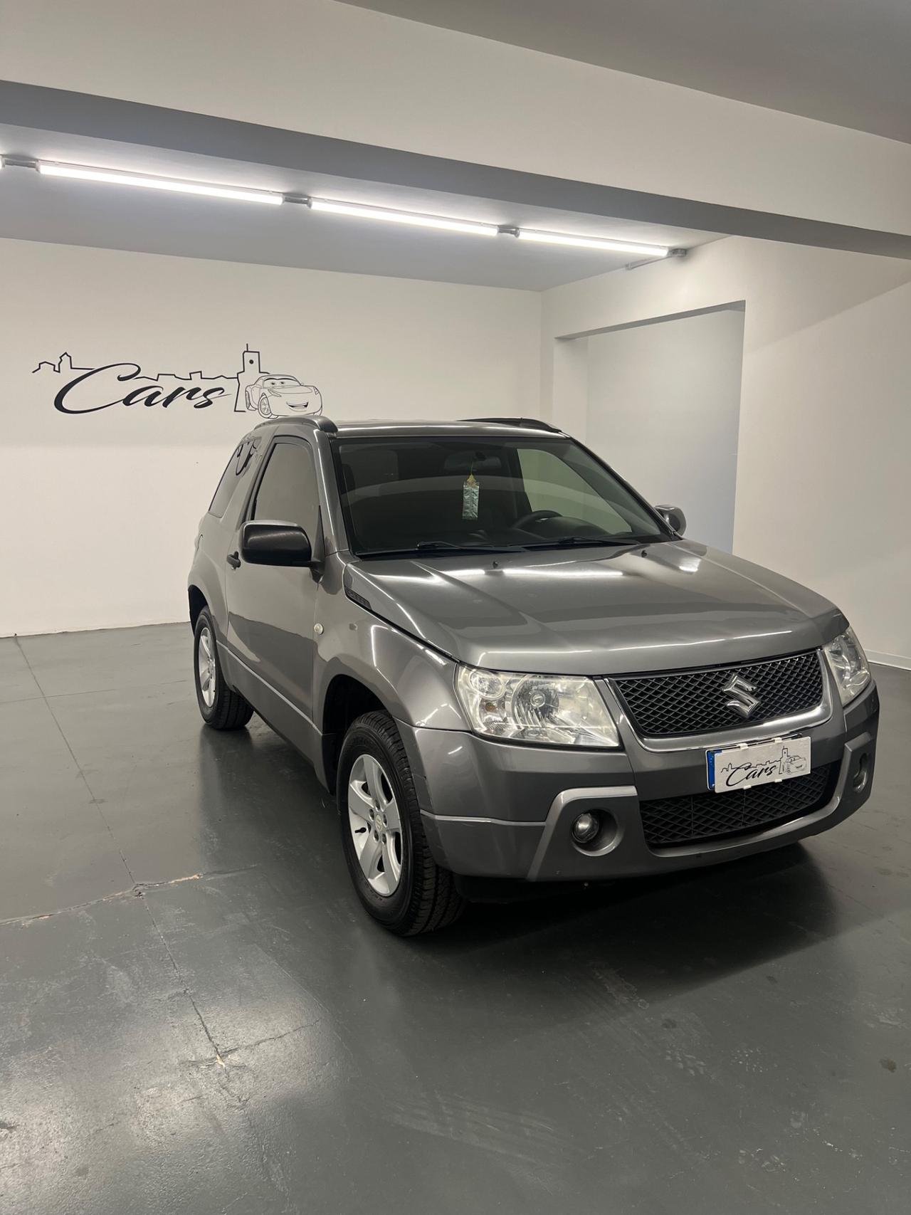 Suzuki Grand Vitara 1.9 DDiS 3 porte
