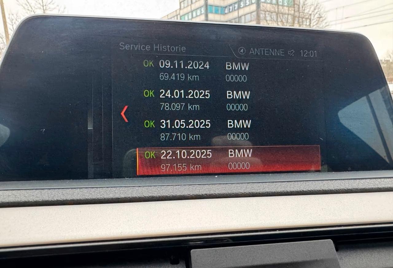 Bmw 118 118i 5p. Advantage