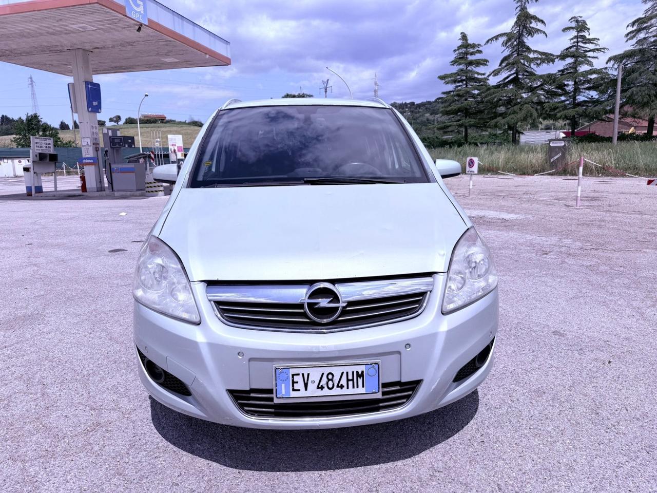 Opel Zafira 1.6 16V metano