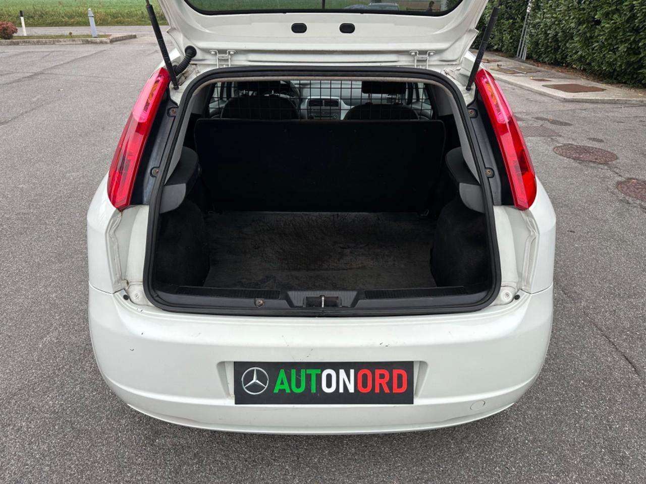 Fiat Grande Punto 1.3 MJT 75 3p.Van Actual 2pt