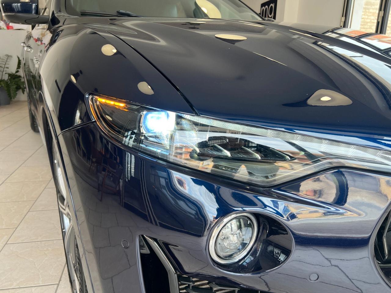 Maserati Levante V6 250CV Gransport FULL TETTO